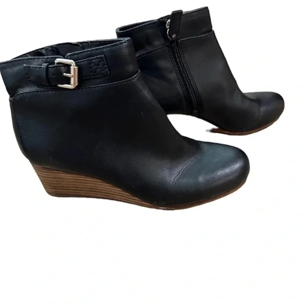 Dr. Scholl’s Daina Women’s Black Wedge Booties Memory Foam Cool Fit Size 6.5 GUC
